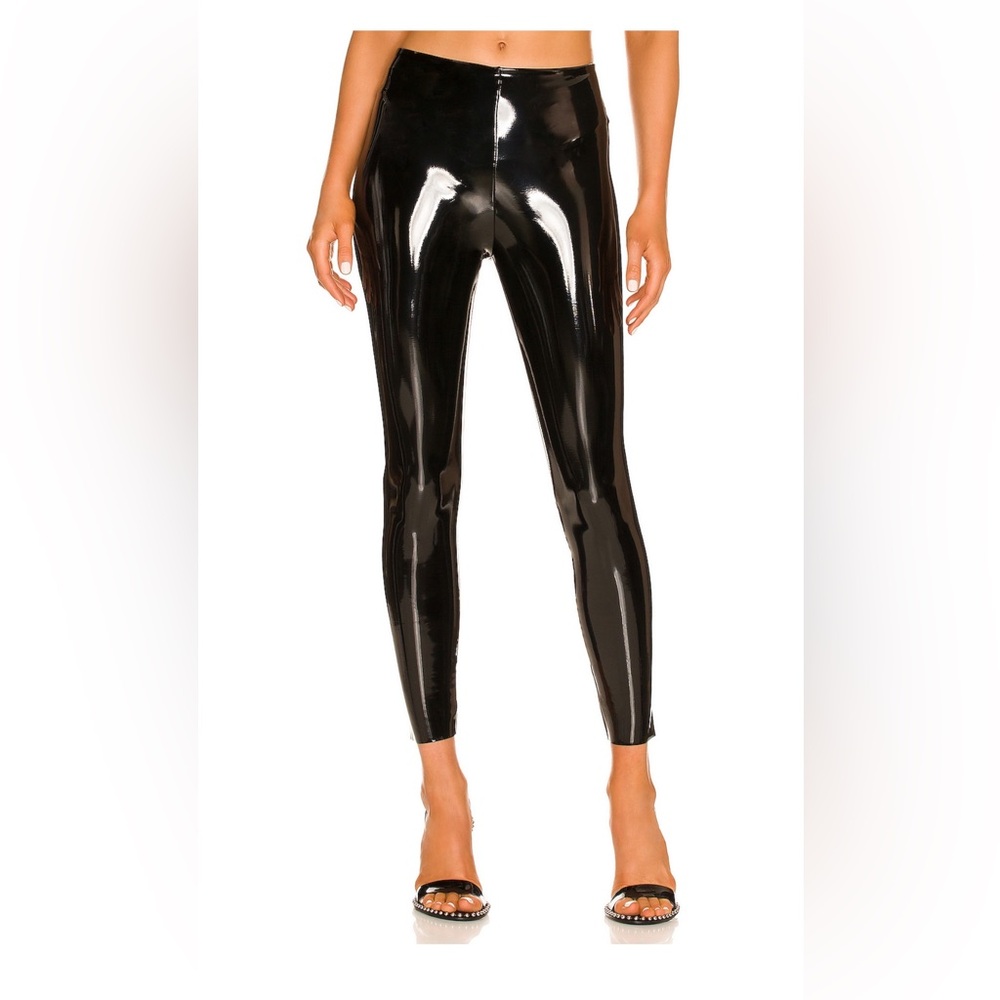 Commando Perfect Control Patent Leather
Legging in Black
